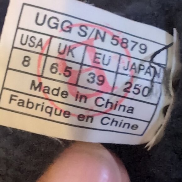 UGG Argyle Classic Knit Boots 8 - Picture 9 of 11